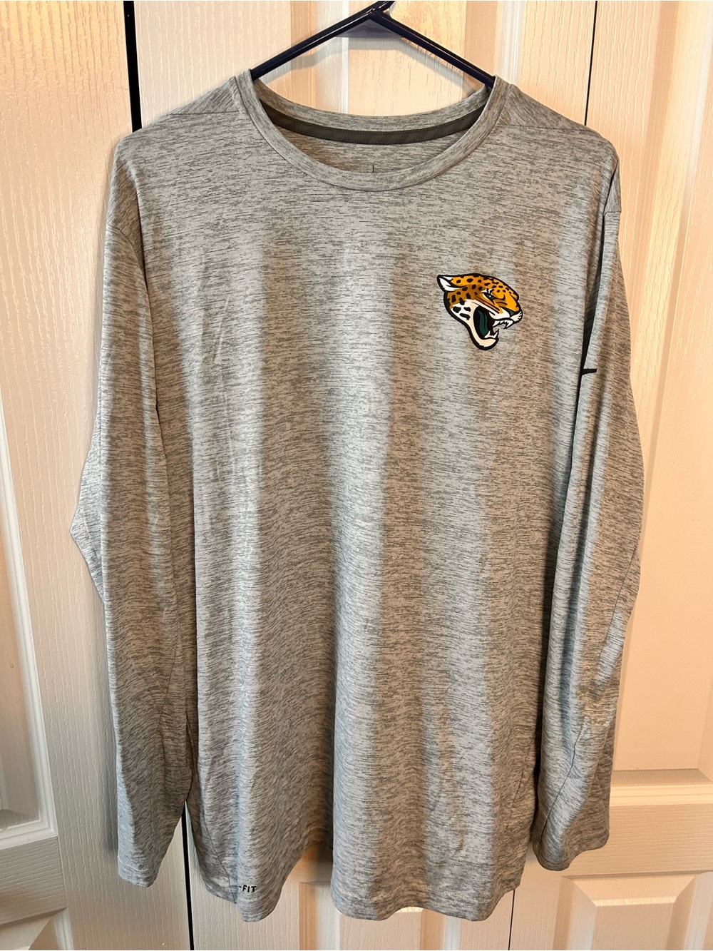 Jacksonville Jaguars Nike NFL XL Gray Long-Sleeve Performance Long Sleeve Logo